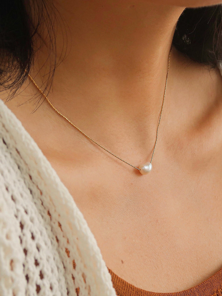 Natural Pearl necklace