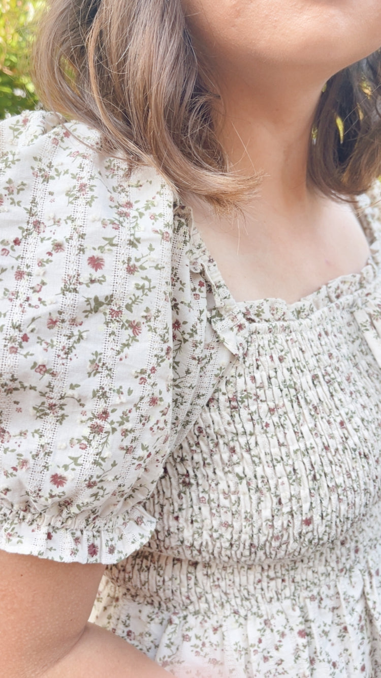 Lila Grace Midi Dress