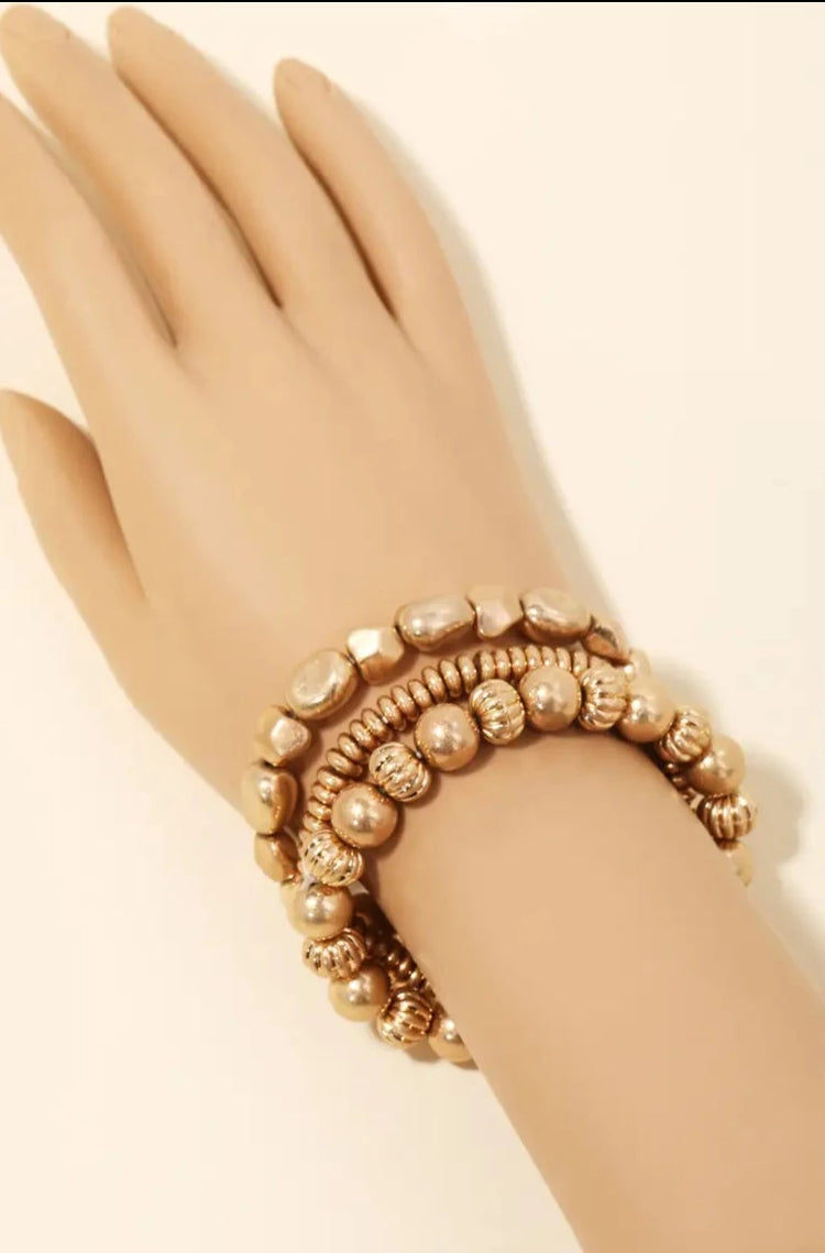 Gold bracelet set