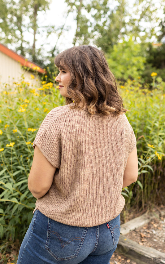Neutral Pullover
