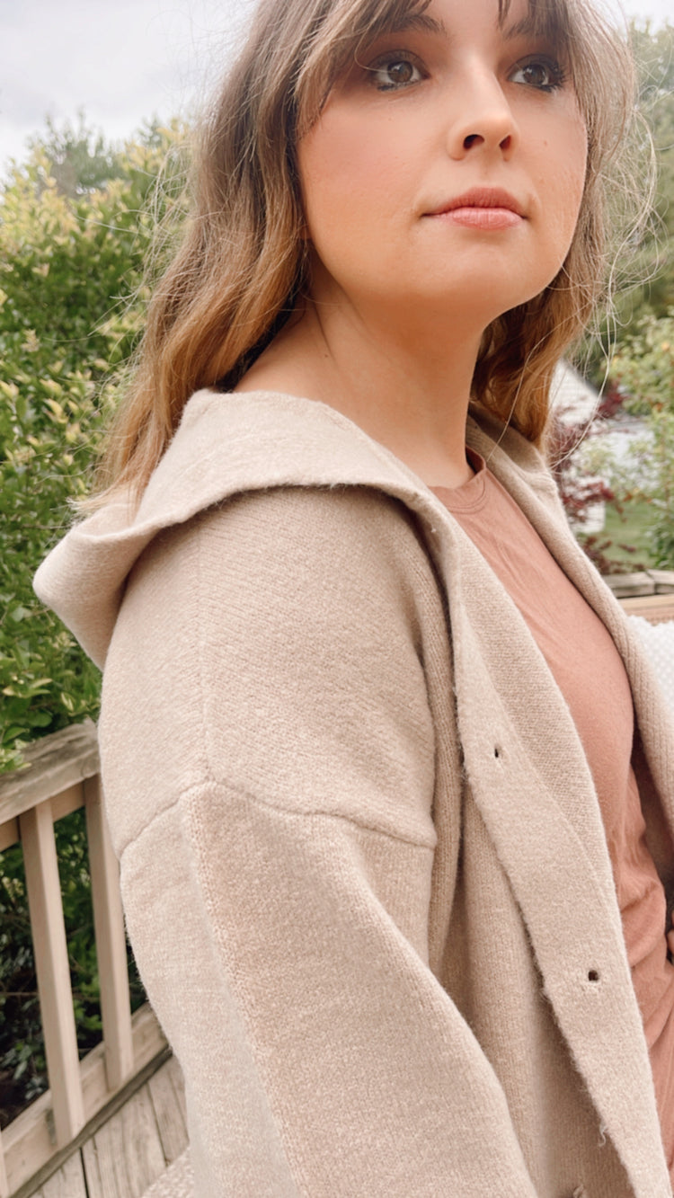 Abigail Cardigan in Beige